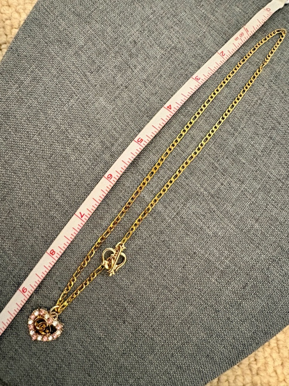 Authentic Gucci Heart charm with pink crystals on 18 karat gold plated 17" chain - Picture 5 of 7